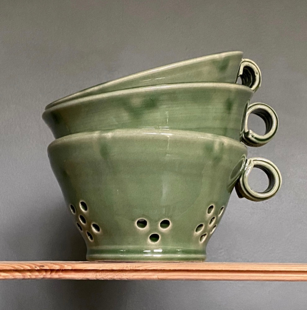 Hiro Wasabi Shine Berry Bowls