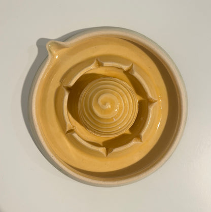 Hiro Citrus Squeezers