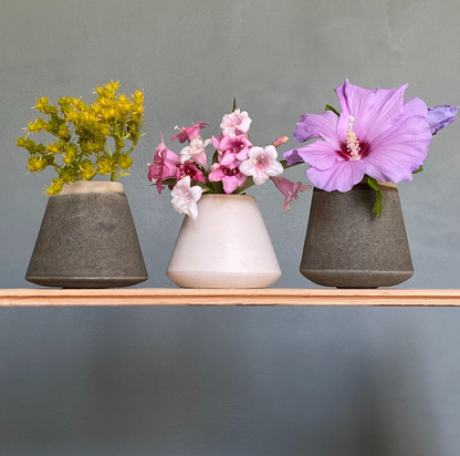 Hiro Blossom Pots